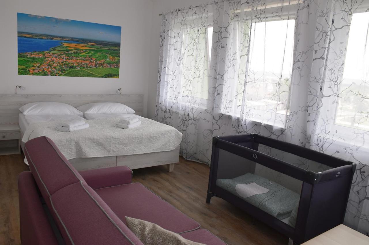 Apartmany Pemag Mikulov Eksteriør billede